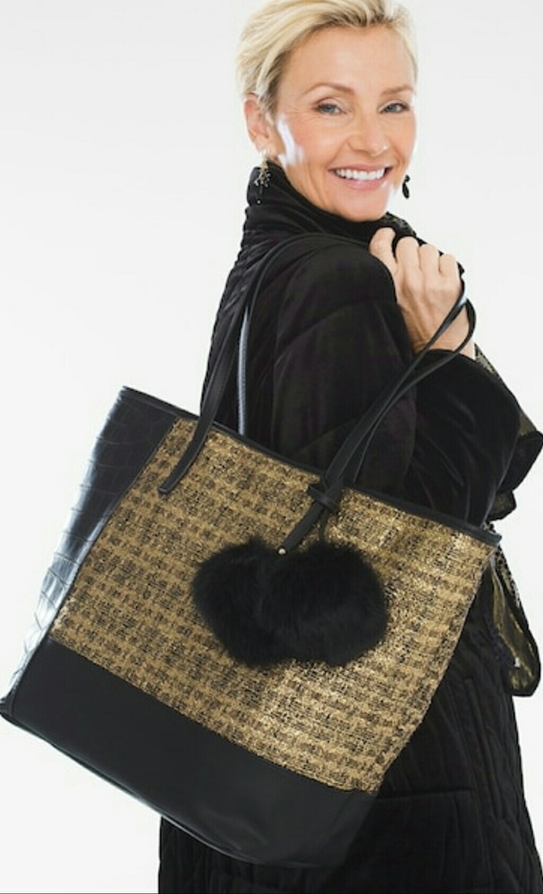 CHICO'S CHIC POM POM TOTE GOLD FOIL ACCENT SEALED